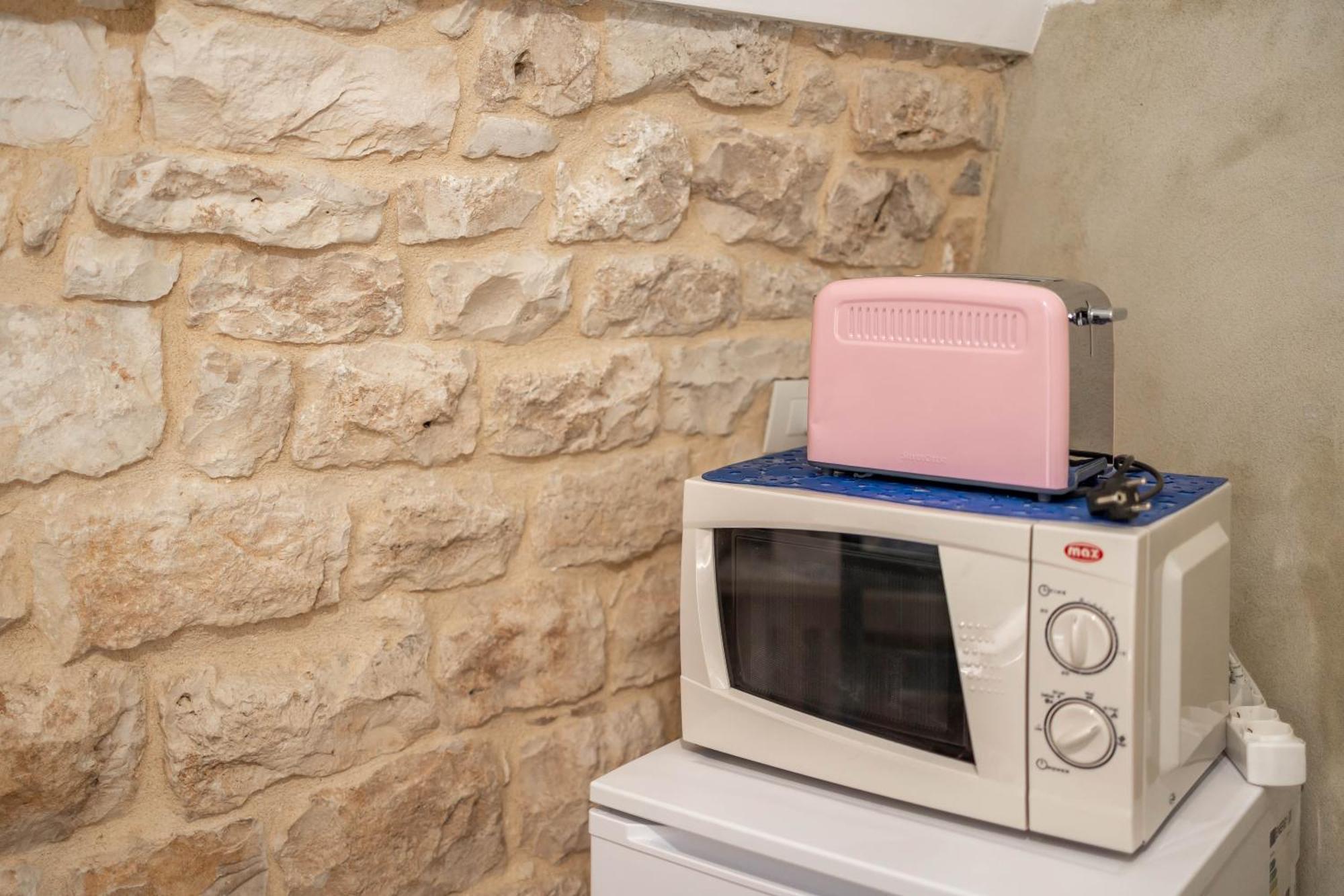 Antiche Mura Apartments"Nido Di Puglia" Monovano Turi Bagian luar foto